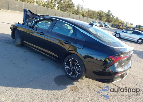 2025 Kia K5 Gt-Line из США, поврежденный, VIN KNAG64J73S5323672